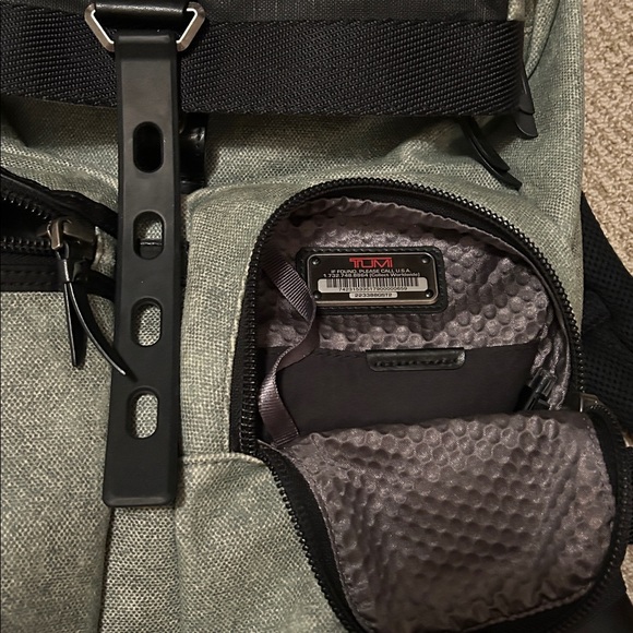 Tumi alpha bravo backpack - Picture 9 of 9